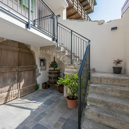 Casa Del Sole B * Arco